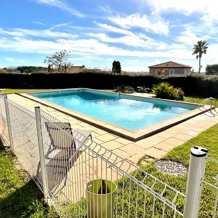 Vue Au Calme Apartment