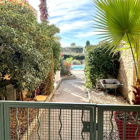 Vue Au Calme * Sanary-sur-Mer